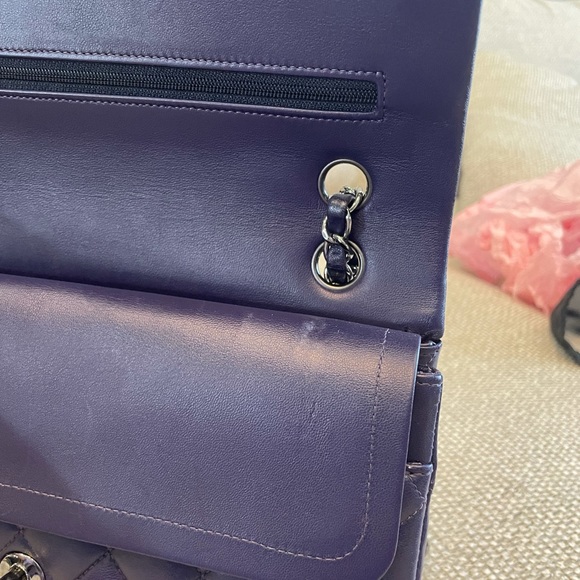 Authentic CHANEL Lambskin Medium Classic Flap - Picture 9 of 12